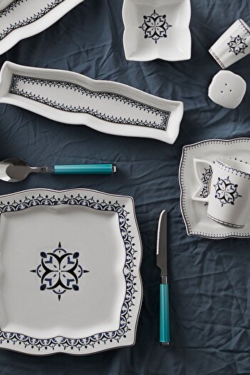 Karaca Blau 6-Person 32 Piece Square Breakfast Set