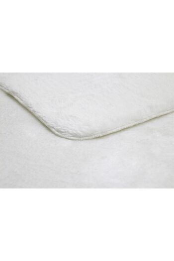 Vila Nova Home Soft and Non-Slip White Children's Rug - Post Plush, Dot Base, Antibacterial