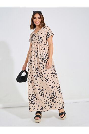 Causey By Styli All Over Butterfly Print A-Line Maxi Dress