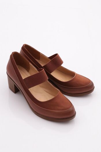 DGN Tan Single Stripe Women's Heeled Shoes - 341733648