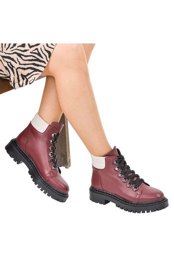 NOOSY Claret Red Women's Boots - Hook Detailed