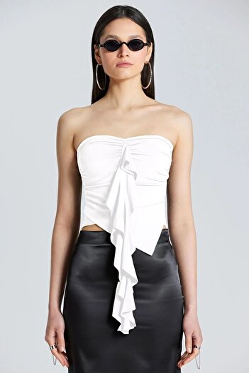 boutiquen 2537 Strapless Flywheel Detailed White Crop