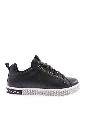 DGN Women's Black Fur Sneakers - 22515-22510 Model