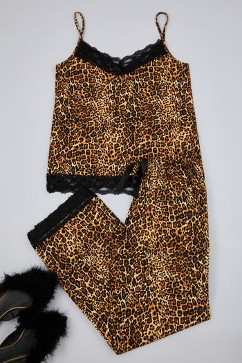 Trendyol Collection Viscose Knitted Pajama Set - Leopard Print, Lace and Bow Detail, Rope Strap Thmss20pt0134
