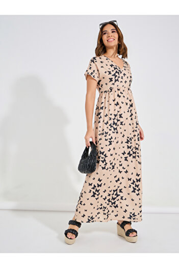 Causey By Styli All Over Butterfly Print A-Line Maxi Dress