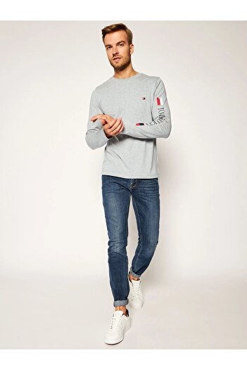 Tommy Hilfiger Long Sleeve Mirror Flag T-Shirt - Regular Fit