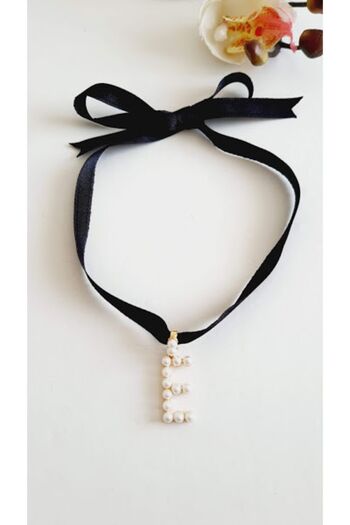 PETEK AKSESUAR Letter E Style Pearl Ribbon Choker Necklace