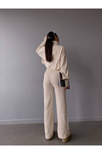 De Pose High Waist Finger-Snap Knitwear Crop Set - Ecru