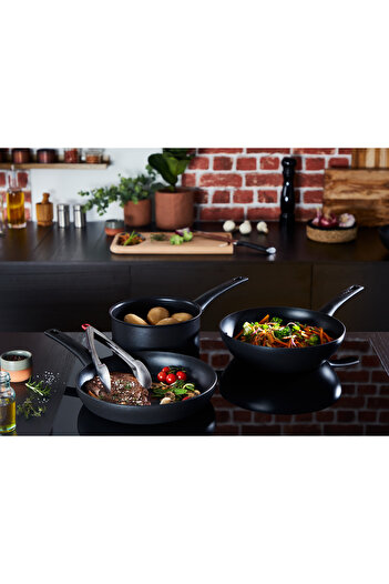 TEFAL Ultimate 3X Induction Base Frying Pan - 26 cm