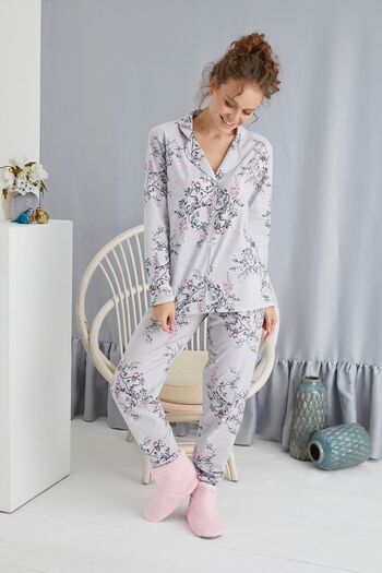 STRAWBERRY Buttoned Comfortable Pajama Set