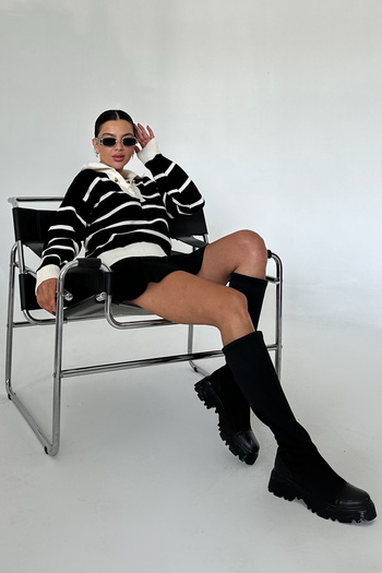 MODAGEN Black V-neck Striped Tied Knitwear Women's Sweater