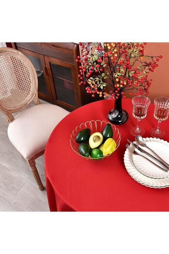 Zeren Home Sıvı Geçirmez Dertsiz Oval Masa Örtüsü