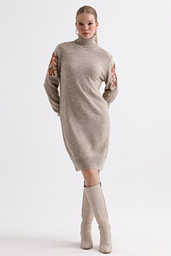 MD trend Kadın Balıkçı Yaka Pul Detaylı Uzun Oversize Triko Tunik Elbise