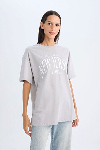 DeFacto Oversize Wide Fit Crew Neck Printed Short Sleeve T-Shirt D5278Ax24Au