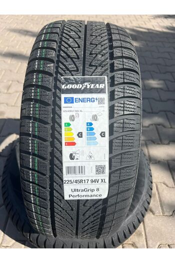 Goodyear 225/45r17 94V ULTRAGRİP 8 PERFORMANCE XL GOODYEAR KIŞLIK LASTİK 2023 TARİHLİ