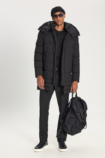 AC&Co / Altınyıldız Classics Men's Black Coat - Standard Fit, Stand Collar, Side Pocket, Hood