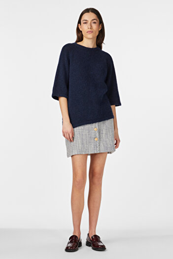 YAS. Women's Pullover Knitted Blouse - Pre53/pc21/nyl10/wo10/ea6