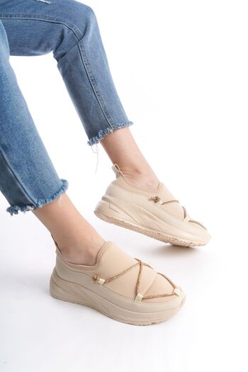 Limeo Cream High Sole Comfortable Soft Shiny Stripe Detailed Women's Casual Sports Walking Shoes Sneakers