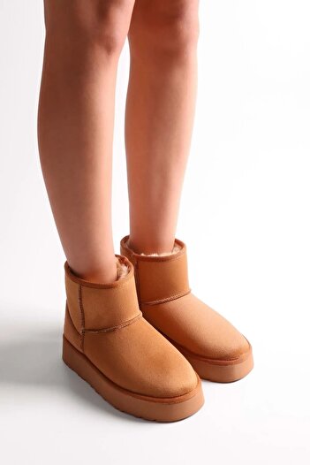Pierre Cardin High-sole Tan Suede Women's Casual Boots - Medium Size