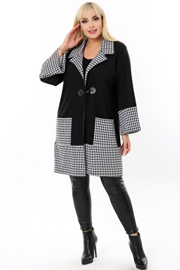 Kheos Goose Feet Patterned Long Cardigan with Pockets and Hooks on the Front.