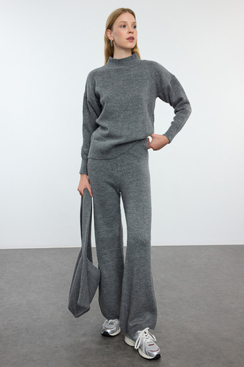 Trendyol Collection Anthracite Soft Texture Wide Fit Bag Knitwear Bottom-Top Set Twoaw25Au00086