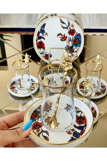 Onedekor 18 Piece Modern Lilac Cake Tea Clock Set
