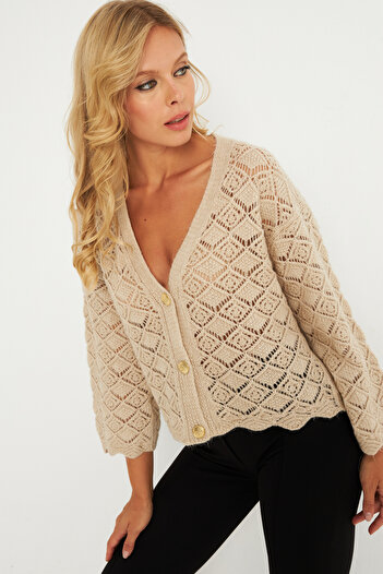 Cool & Sexy Women's Cardigan with Stone Button Detail - Yv276