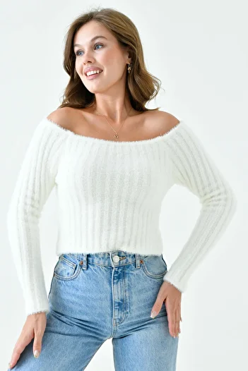 vuvutasarım Ecru Crop Sweater - Long Sleeve, Beard Knitted, Boat Neck 1049