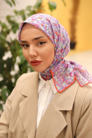 Silk Home Soft Cotton Carnation Patterned Scarf