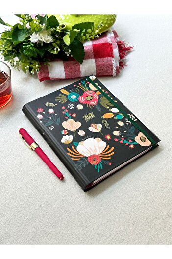 Victoria's Journals Черен ретро дневник - 17x24 см без времеви интервал