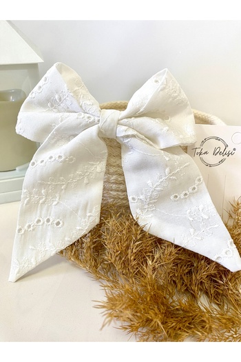 Toka Delisi Ecru Patterned Automatic Bow - Scallop and Henna Wedding Invitation Ball with Buckle