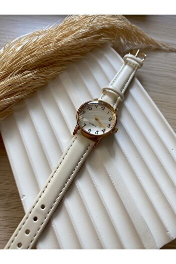 QUARTZ Rubsey Minimal Vintage Women Wristwatch Retro Leather Band 1 Pcs