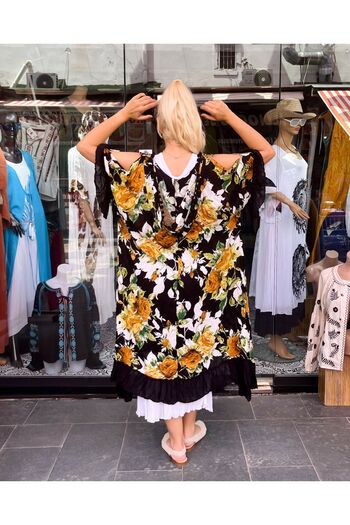Sosyete Kaplumbağa Authentic Voile Cotton Flywheel Pompom Detail Hooded Kimono Pareo Jacket