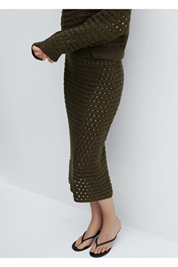 MANGO Woman Perforated woven skirt