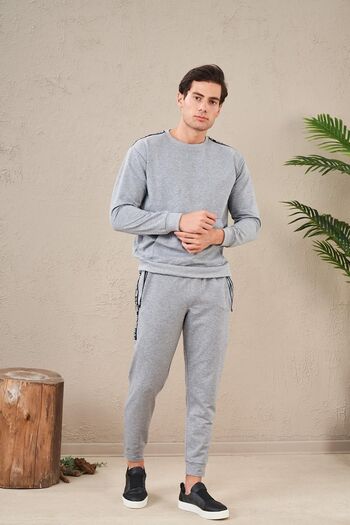 PJS 23723 Чоловічий спортивний костюм з принтом