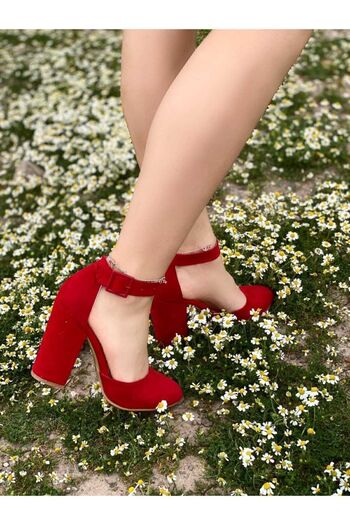 Saltopik Red Buckle Suede High Heels