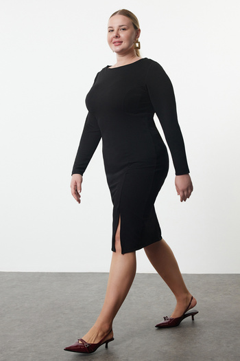 Trendyol Curve Black Square Neck Crepe Knitted Plus Size Dress Tbbaw25Ah00042