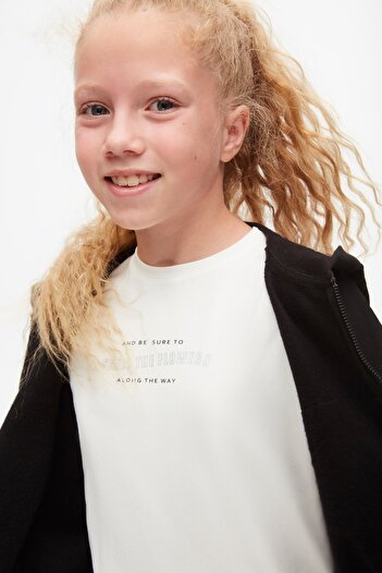 nk kids Along Triple Set for Girl - Zippered Sweatshirt, T-Shirt, Cargo Sweatpants
