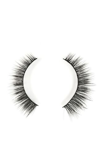 EDA LUXURY BEAUTY 3d Doğal Takma Kirpik Grandiose Lüks Vegan Mink Orta Boy Natürel Çekik Hacimli Cat Eye False Lashes