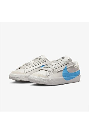 Nike Γυναικεία Κρεμ Αθλητικά Παπούτσια - Blazer Low 77 Jumbo