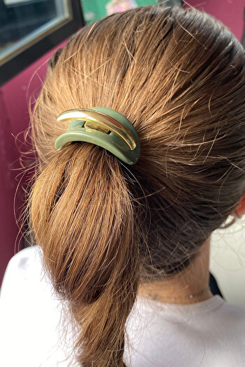 TAKIŞTIR Green Color Metal Detailed Rubber Buckle