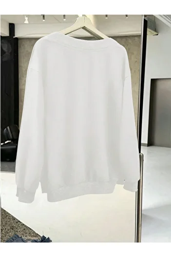 MOONBULL Women's Oversize Sweatshirt - V-neck