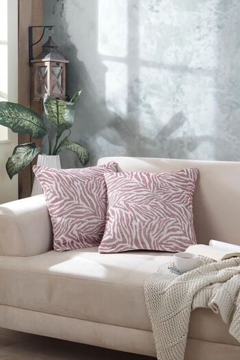 LADYNİL Zebra 45x45 Zippered 2-Piece Plum Throw Pillow Cover