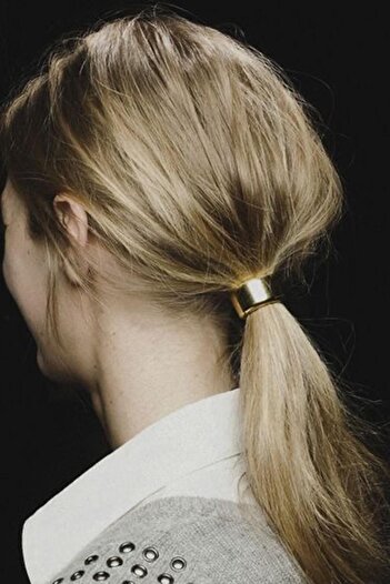 TAKIŞTIR Gold Color Metal Detailed Rubber Buckle