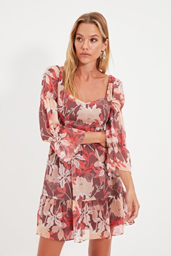 Trendyol Collection Φόρεμα υφασμένο με μοτίβο σε καφέ χρώμα TWOAW22EL0152