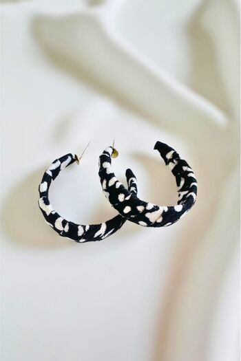 PETEK AKSESUAR Zebra Fabric Hoop Design Earrings
