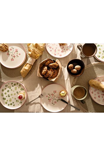 Kevin Seramik Hand Made Berthe Çiçekli 6’li Özel Tasarım Stackable Pasta Tabağı Seti