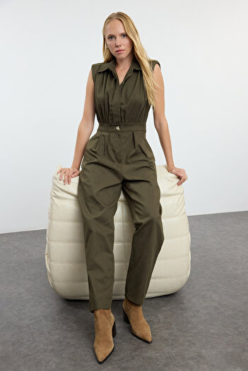 Trendyol Collection TWOSS21TU0233 Model tmavý khaki overal
