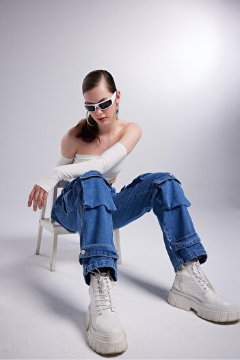 HOLLY LOLLY Pantaloni cargo jeans cu talie înaltă, cu picioare late, albaștri