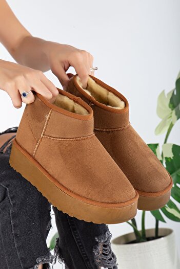 Reyonda ayakkabı Νέα σεζόν Tan Suede Mini Boots Γυναικεία παπούτσια με γούνινη επένδυση
